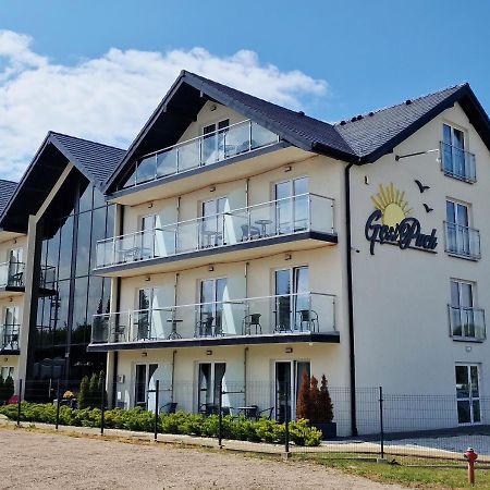 Gesi Puch Hotel Gąski Buitenkant foto