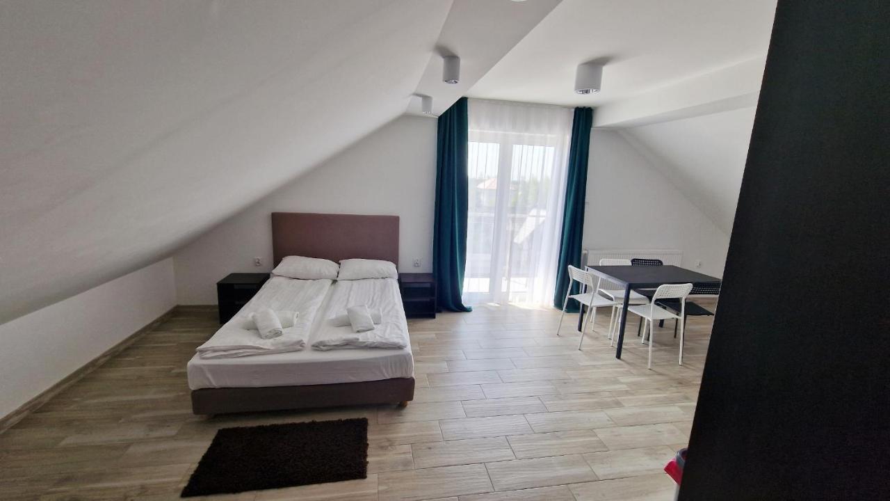 Gesi Puch Hotel Gąski Buitenkant foto
