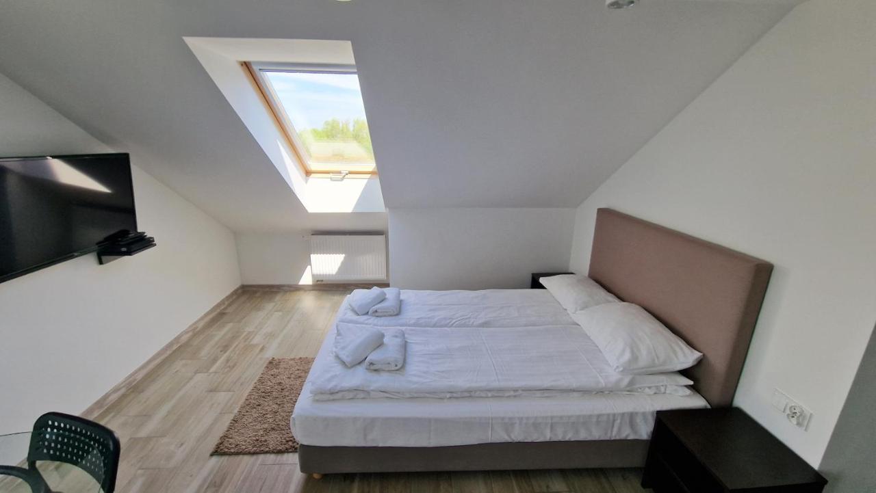 Gesi Puch Hotel Gąski Buitenkant foto