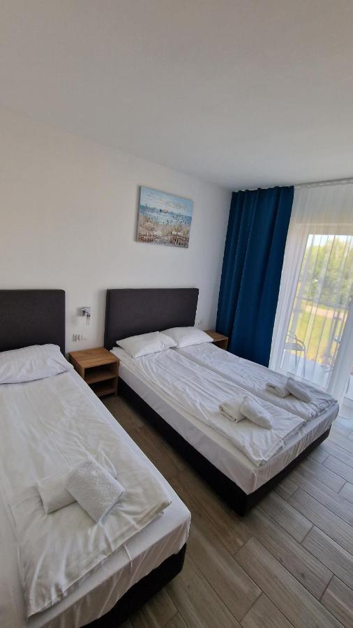 Gesi Puch Hotel Gąski Buitenkant foto
