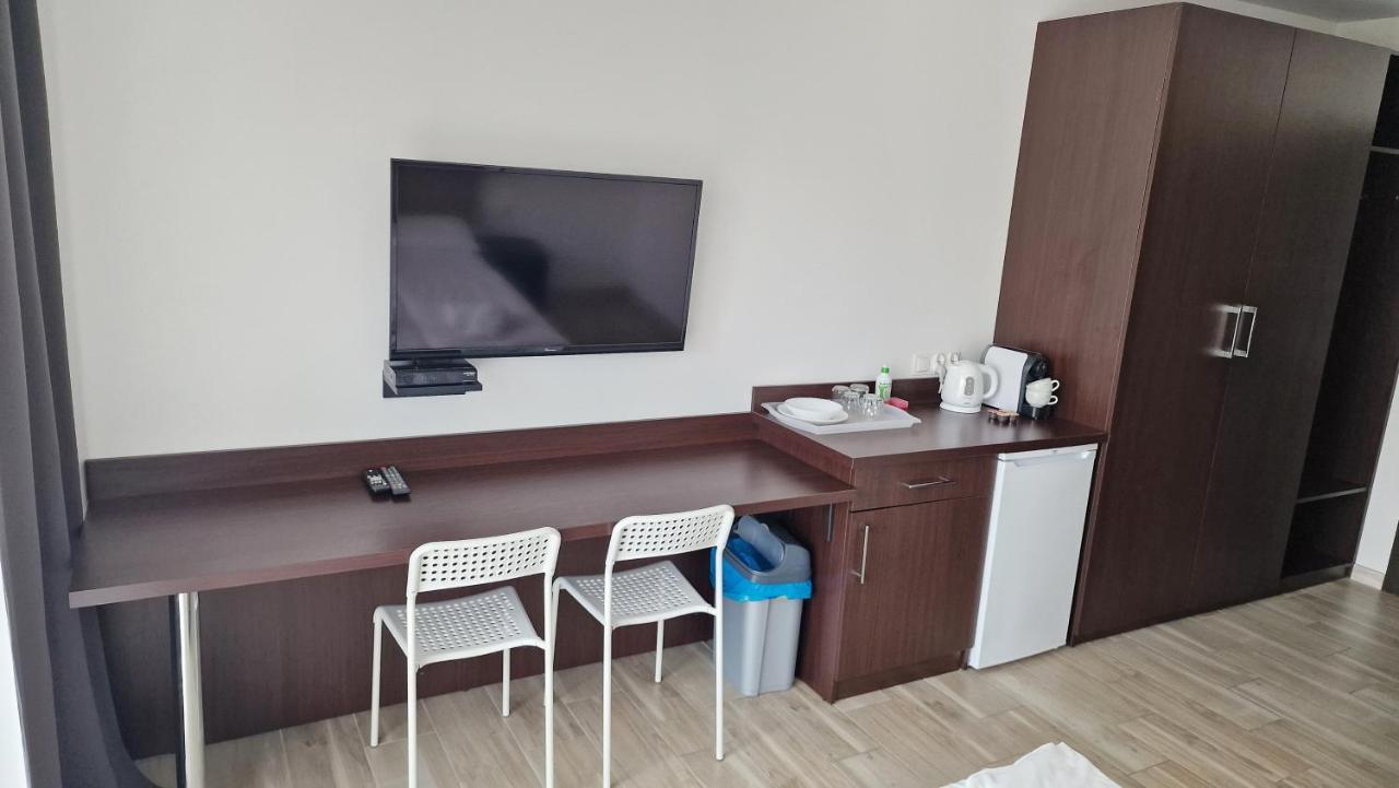 Gesi Puch Hotel Gąski Buitenkant foto